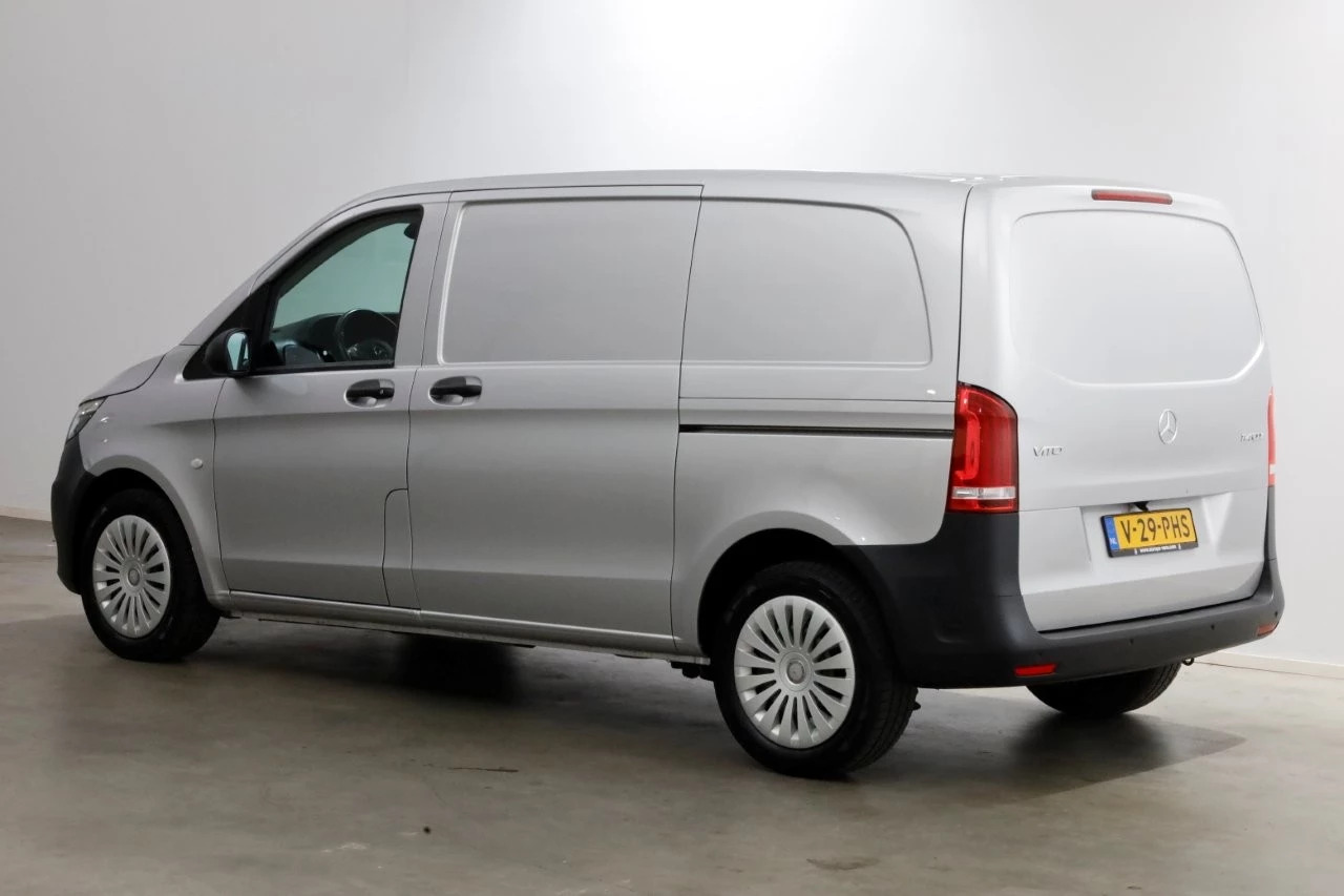 Mercedes-Benz Vito 2022 - 114 CDI 136pk Compact 9G Automaat 2x Schuifdeur/LED/Camera/Inrichting 11-2022 image 12