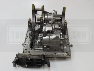 Volvo N/A - Gearbox & Clutch Parts Versnellingsbak modulator Volv imagem 1