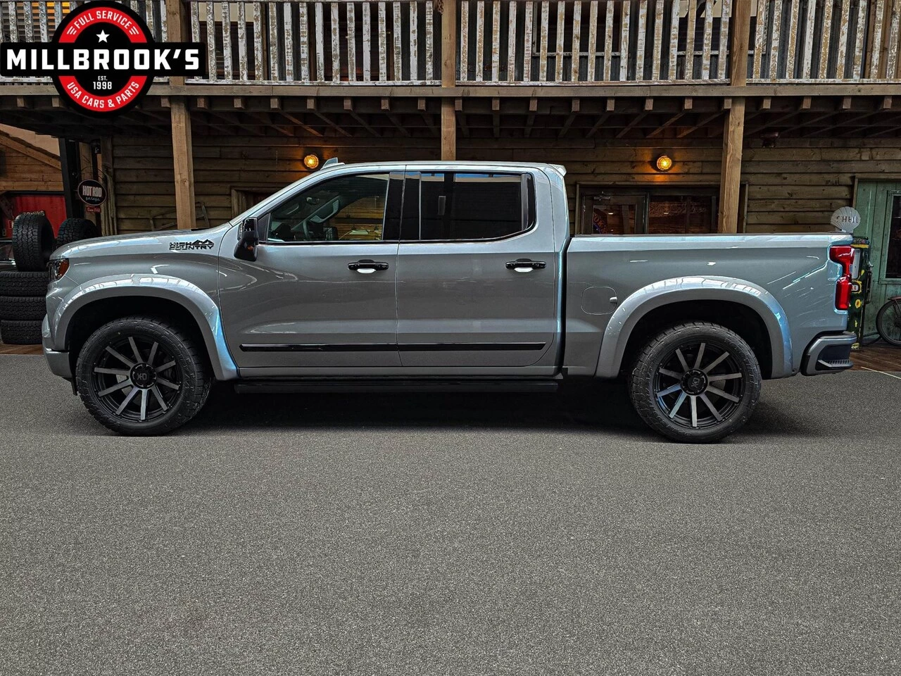 Chevrolet Silverado 2024 - High Country 6.2 V8 420 PK, Bild 7