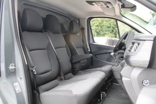 Renault Trafic 2024 - 2.0 Blue dCi 130pk T30 L2H1 Advance - 2x Schuifdeur - Achteruitrijcamera - Carplay - Android - Allseason - Trekhaak - Rijklaar zdjecie 44