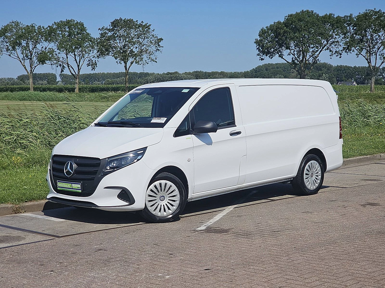 Mercedes-Benz Vito 2024 - 114 image 2