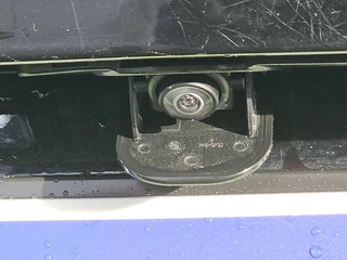 Mercedes-Benz EQV 2021 - 300 image 24