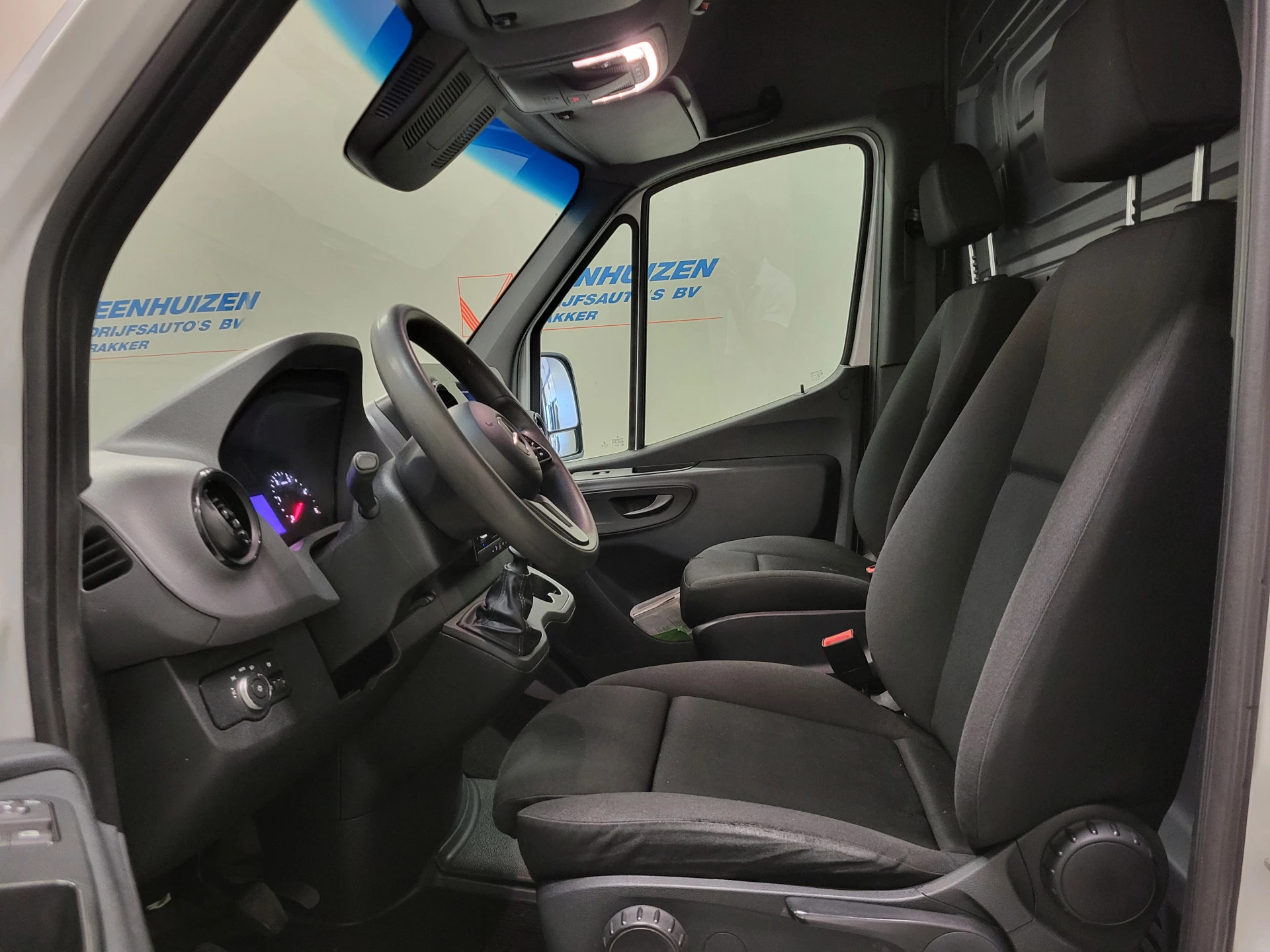 Mercedes-Benz Sprinter 2019 - 311CDI L2/H2 Inrichting Euro 6! imagem 5