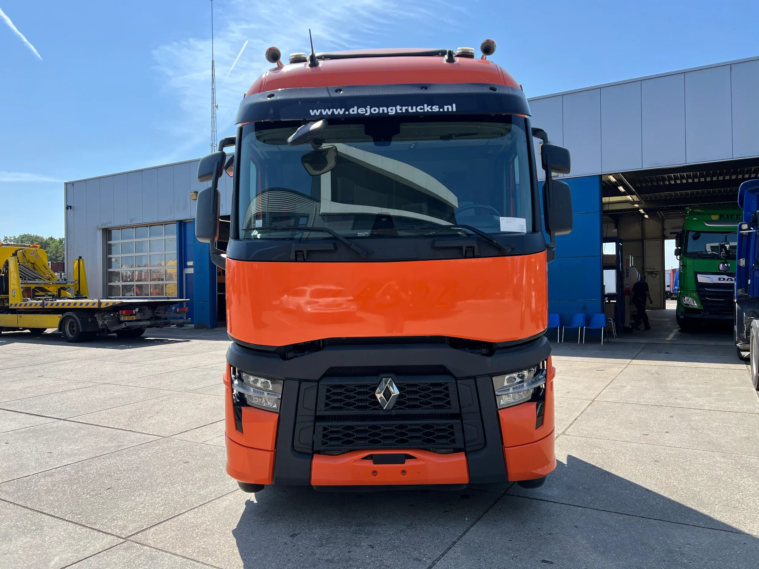 Renault T480 2022 - / 2x Tank / Full Spoilers / Euro 6-E afbeelding 2