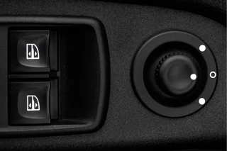 Renault Trafic 2018 - Passenger **1.6 dCi 9-Pers L2H1 | Incl. BPM, BTW vrij | R-Link | Navi | Airco | Cruise | PDC | MF Stuur | Start / Stop** afbeelding 27