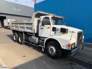 Volvo N/A 1989 - N 1064 6x4, leaf suspension, PTO, hydraulics imagem 3