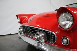 Ford Thunderbird 1955 - V8 obrazek 14