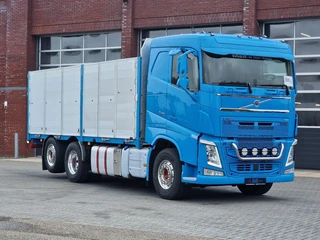 Volvo FH 2019 - 13.540 6x2*4 - Platform with sidedoors - PTO/Hydraulic - 4.30 WB - te koop