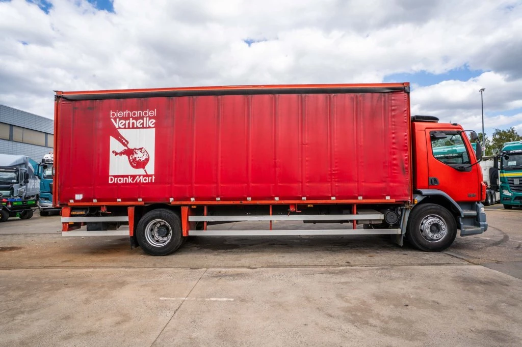 DAF 2006 - LF 55.180 +DHOLLANDIA 2.5T. obrázek 3
