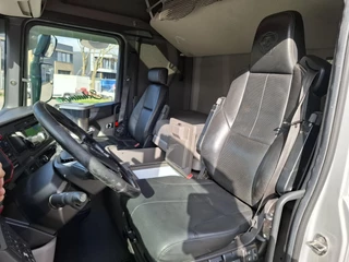 Scania S 2019 - NGS S520 V8 / TUV: 05-05-2027 / RETARDER / HYDRAULICS / FULL-AIR / ALCOA / NAVI / LEATHER / NL TRUCK / AUTOMATIC / EURO-6 / 2019 image 29