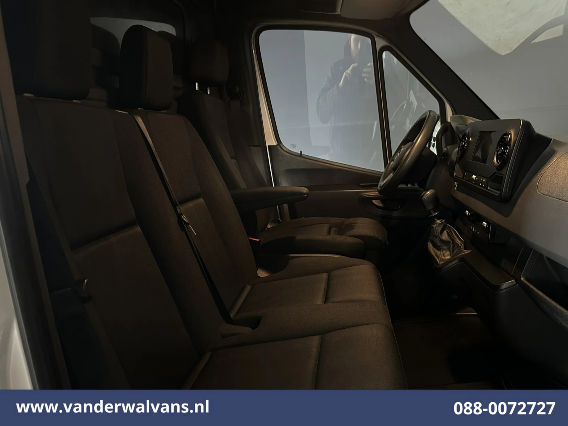 Mercedes-Benz Sprinter 2022 - 315 CDI 150pk L3H2 Euro6 Airco | Navigatie | Camera | Chauffeursstoel Bild 6