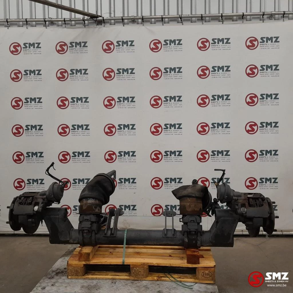 Mercedes-Benz 2016 - Occ stuuras / meeloopas M-4,3LA/C17.5 Mercedes imagen 2
