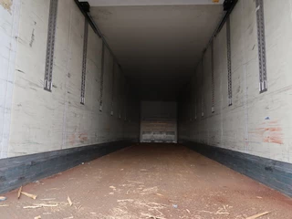 Schmitz Cargobull SKO 24/L-13.62 FP25 EXPRESS-2 2009 - SKO 24, 3 Achsen, Disc Brakes, NL Trailer, TOP! image 11