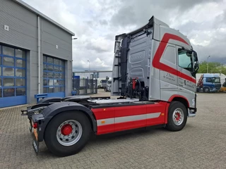 Volvo FH 2019 - FH4-460 / VEB+ / HYDRAULICS / DOUBLE TANK / SMART TACHO V2 / 787853 KM / LWDS / FRIDGE / AUTOMATIC / EURO-6-D / 2019 imagem 5