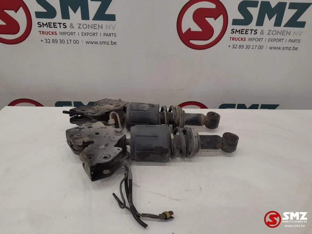 DAF 2014 - Occ set cabinesluitingen + cabineschokdempers L/R obrázek 4