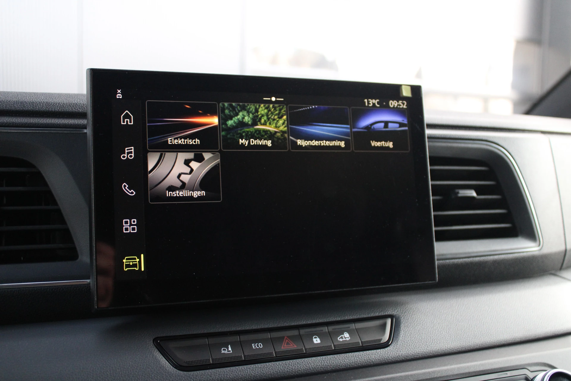 Renault Master 2026 - E-Tech T35 L3H2 Advance Long Range 87 kWh 143pk - Camera - Trekhaak - Cruise - LED - Carplay/Android - Rijklaar Bild 31