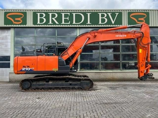 Hitachi 2020 - ZX 210 LC N-6 image 2 thumbnail