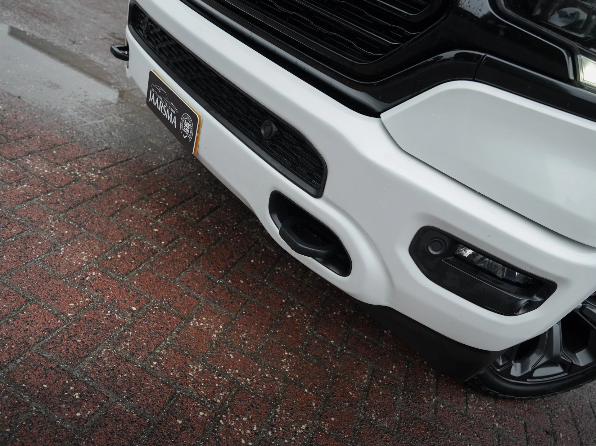 Dodge Ram 1500 2022 - 5.7 V8 4x4 Crew Cab Limited Night изображение 14