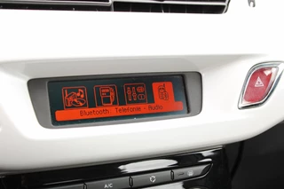 Citroën C3 2015 - 1.2 PureTech Exclusive Panodak ClimateControl PDC !!NIEUWBINNEN!! bild 25