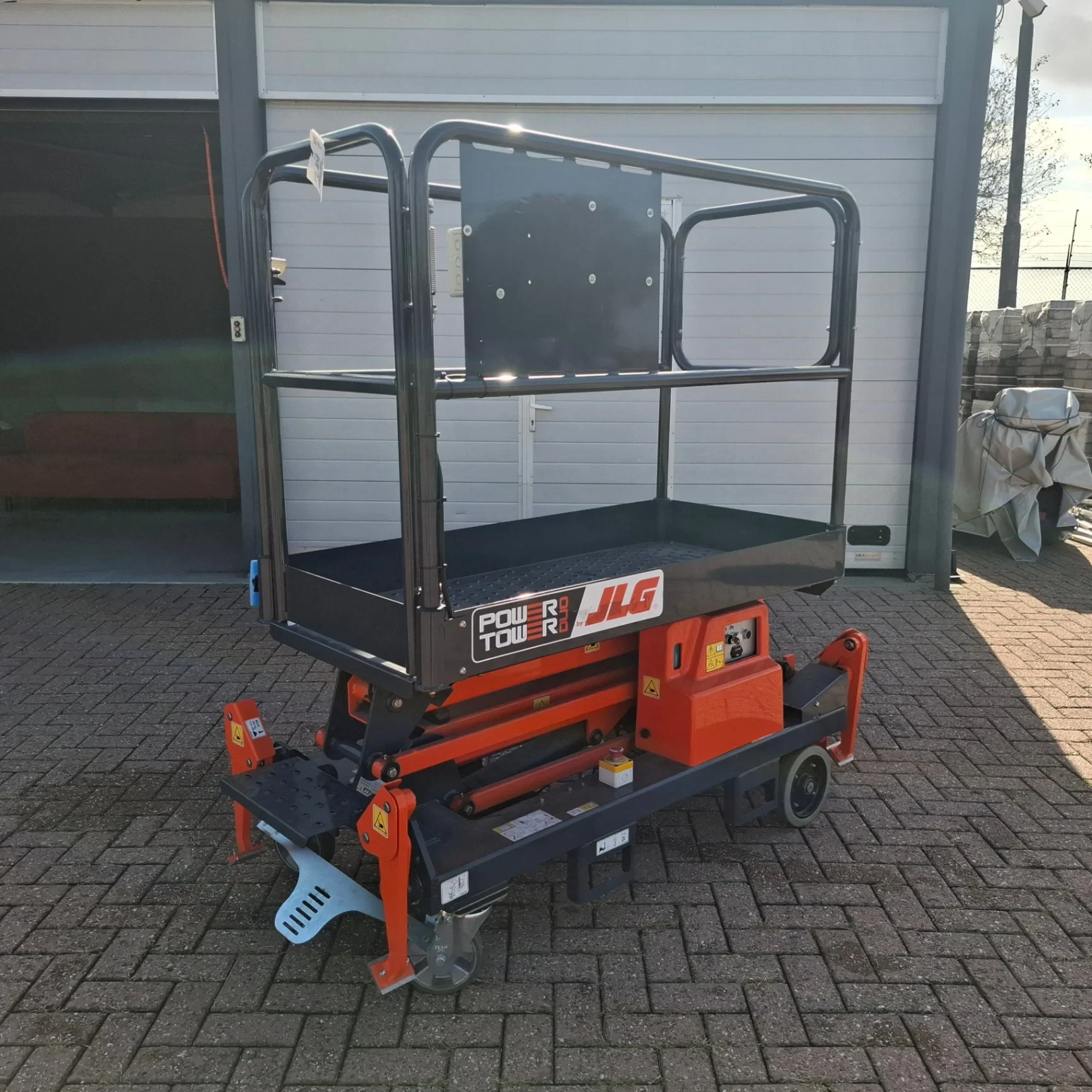 JLG Power Tower Duo 2024 - Power Tower Duo afbeelding 1
