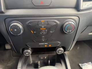 Ford Ranger 2021 - 2.0 4x4 Airco Cruisecontrol Trekhaak 8000KM EURO 6 obrazek 17