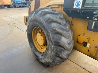 Caterpillar CP76 (19t) 2011 - N/A zdjecie 17