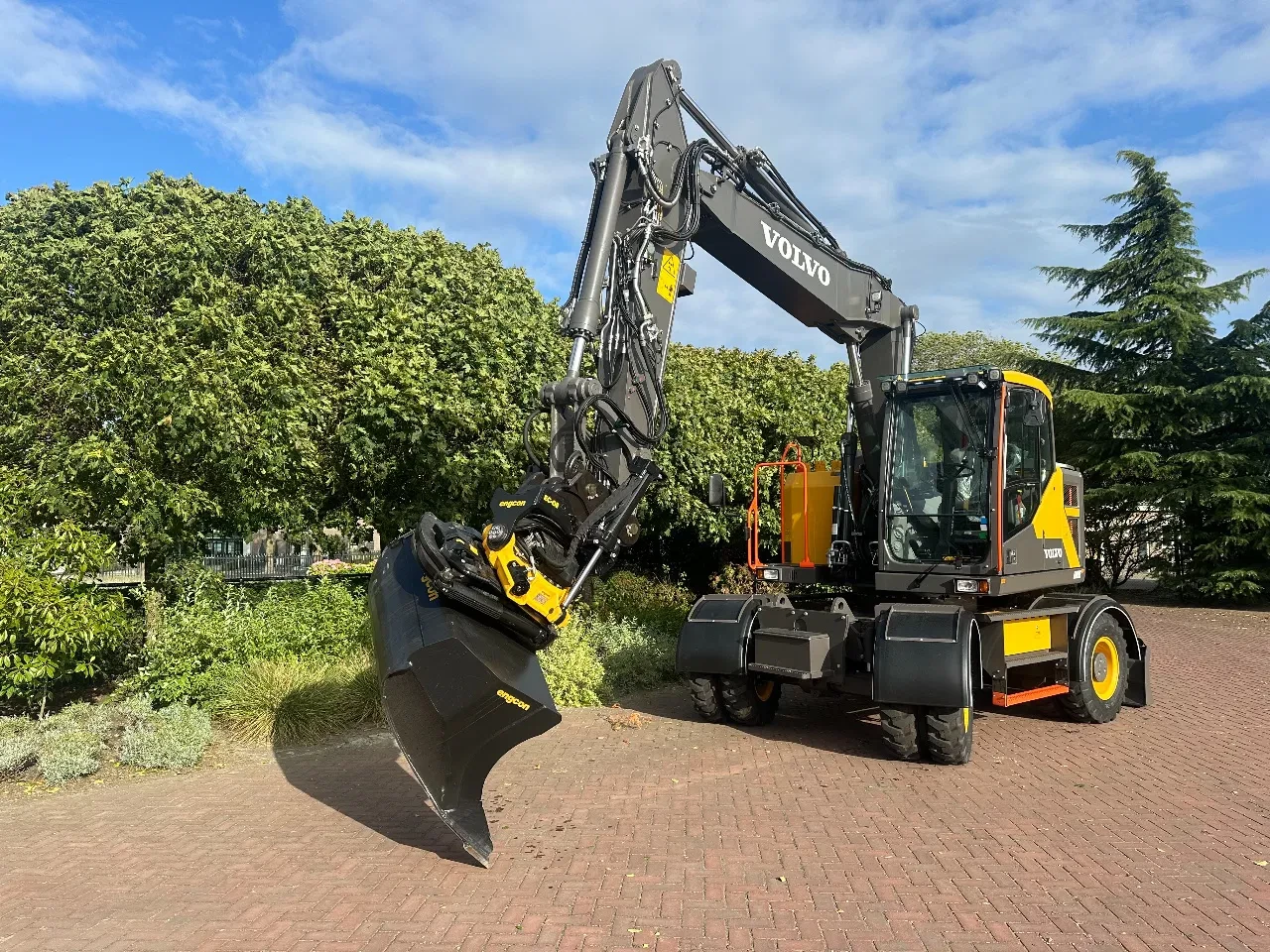 Volvo 2025 - EWR170 E - Engcon EC319 DC3 - UNUSED obrázek 4