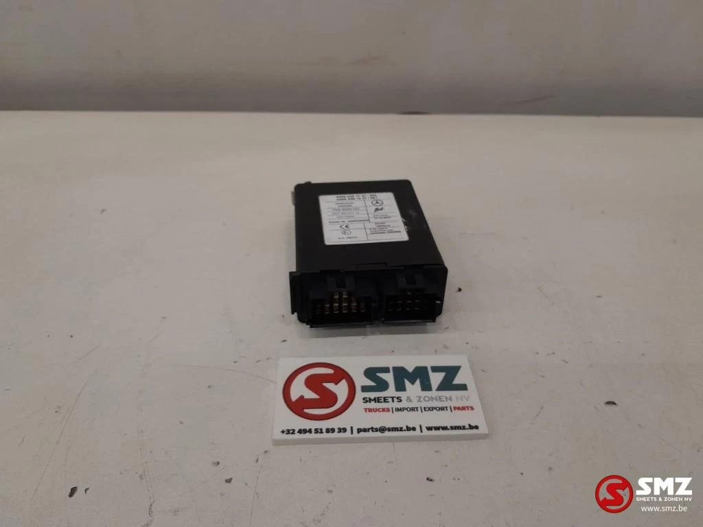 Mercedes-Benz - Occ ECU bandenspanningscontrole-eenheid Mercedes afbeelding 1