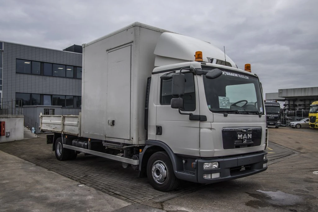 MAN TGL 2009 - 12.220 BL -E5- KIPPER imagem 3