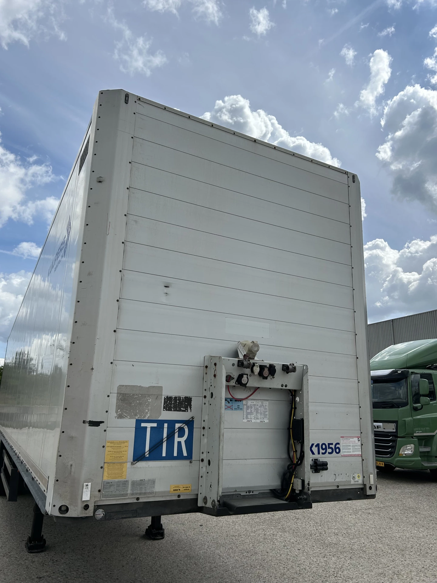 Schmitz Cargobull SCB S3B 2016 - / Box / Loadlift afbeelding 17