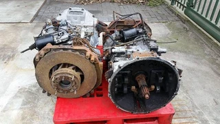 Transmission 8S 180 afbeelding 2 miniatuur
