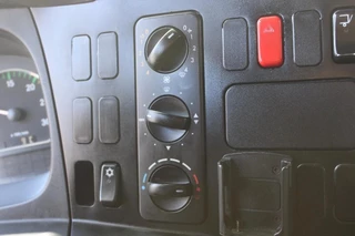 Mercedes-Benz Atego 2011 - N/A image 26