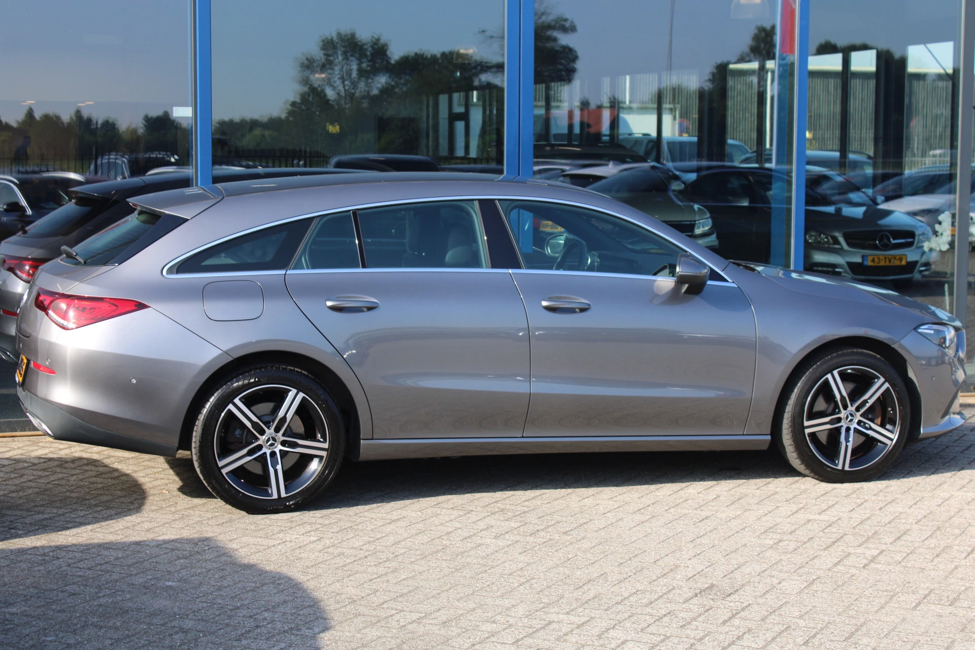 Mercedes-Benz CLA 2022 - Shooting Brake 250e AUT8 Luxury Limited LEDER SFEER NAVI CAMERA 18'' obrázek 3