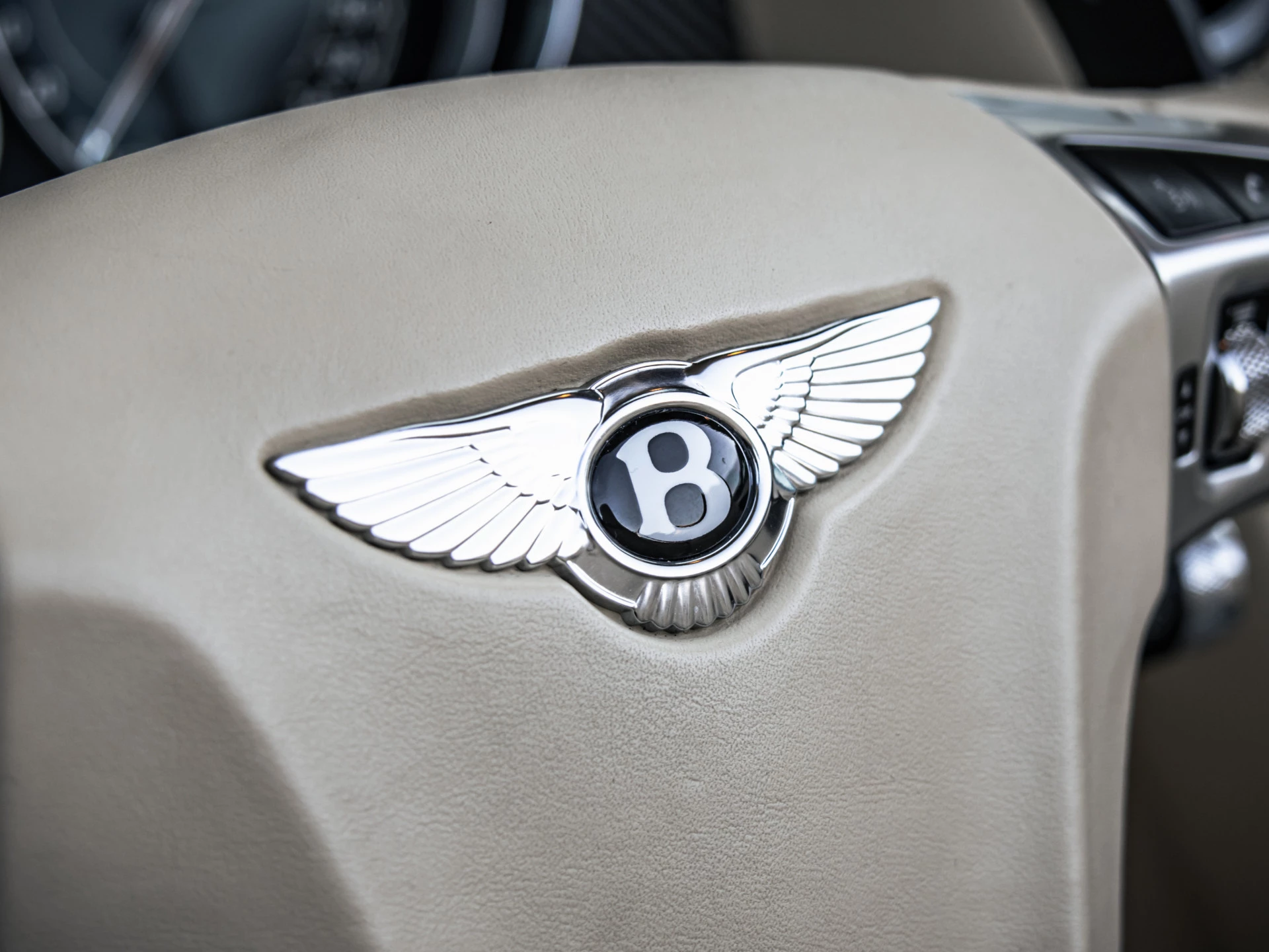 Bentley Continental GT 2012 - GTC | 4.0 V8 Bild 18