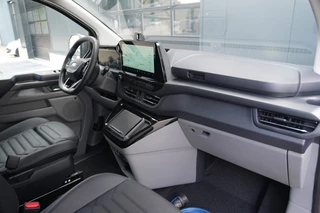 Ford Tourneo Custom 2026 - 340 2.5 PHEV L2H1 Titanium X 232pk | ACC | Pano | B&O | Elek. schuifdeuren | 360 camera | Elek-Trekhaak | Prijs excl. BTW | Rijklaar obrazek 42