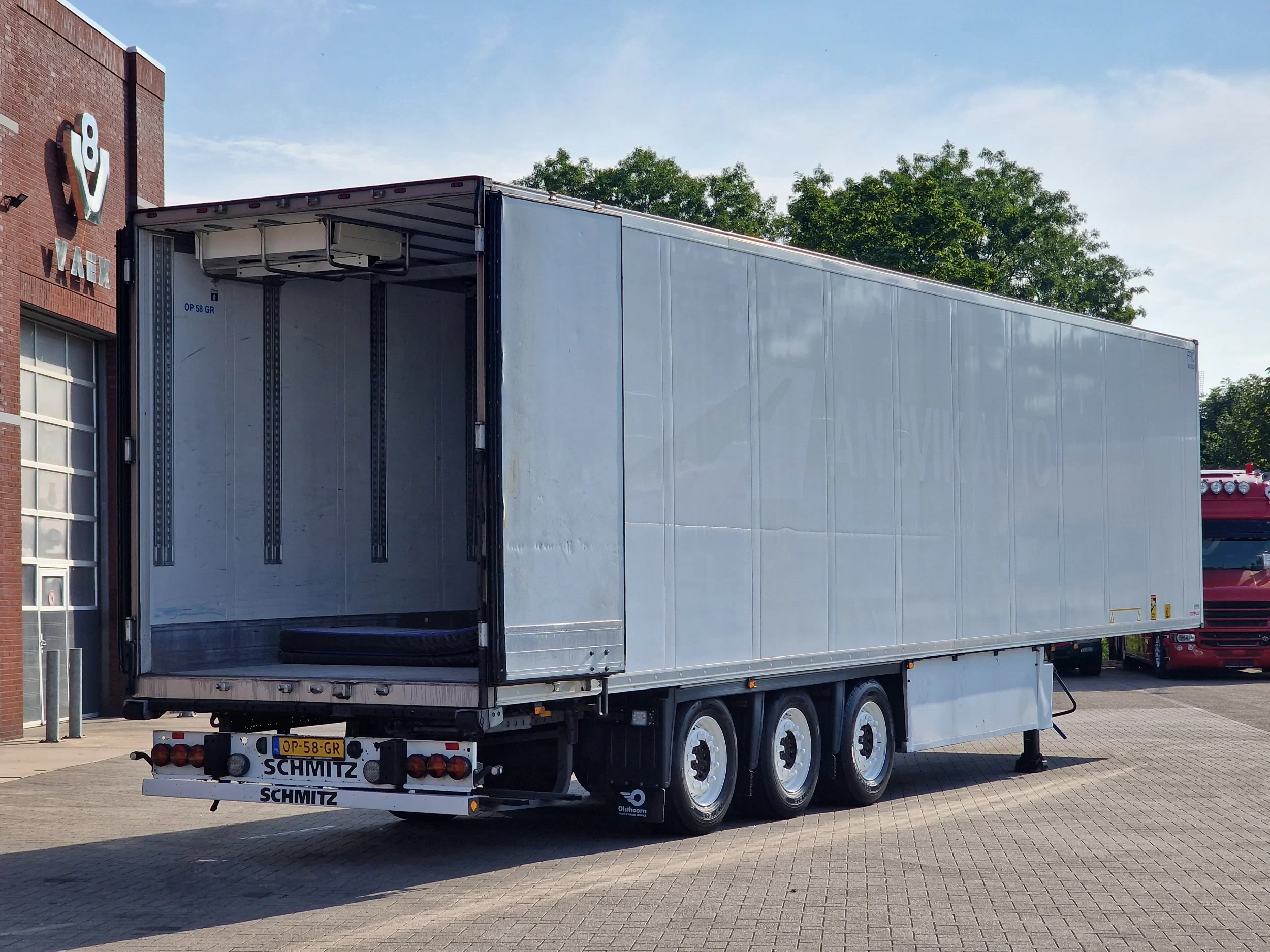 Schmitz Cargobull 2016 - SCB*S3B Frigo Carrier Vector 1950 MT - Bi Temp - Double stock Bild 10