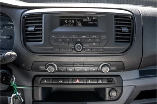 Opel Vivaro 2021 - 2.0 L2H1 | 150 PK | Cruise | Airco | Imperiaal | Trekhaak bild 22