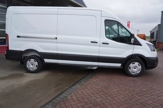 Ford Transit 2024 - 350 2.0 TDCI 130PK L3H2 Trend imagem 3
