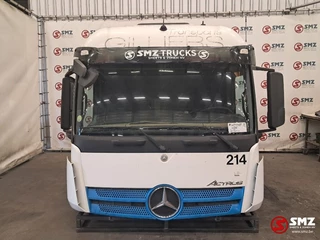 Mercedes-Benz Actros 2015 - Occ Cabine Mercedes MP4 $$$ DISCOUNT $$$ imagem 1