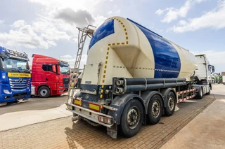 FELDBINDER N/A 2011 - EUT 40.3- 40.000 L CEMENT/CIMENT/ZEMENT imagen 4
