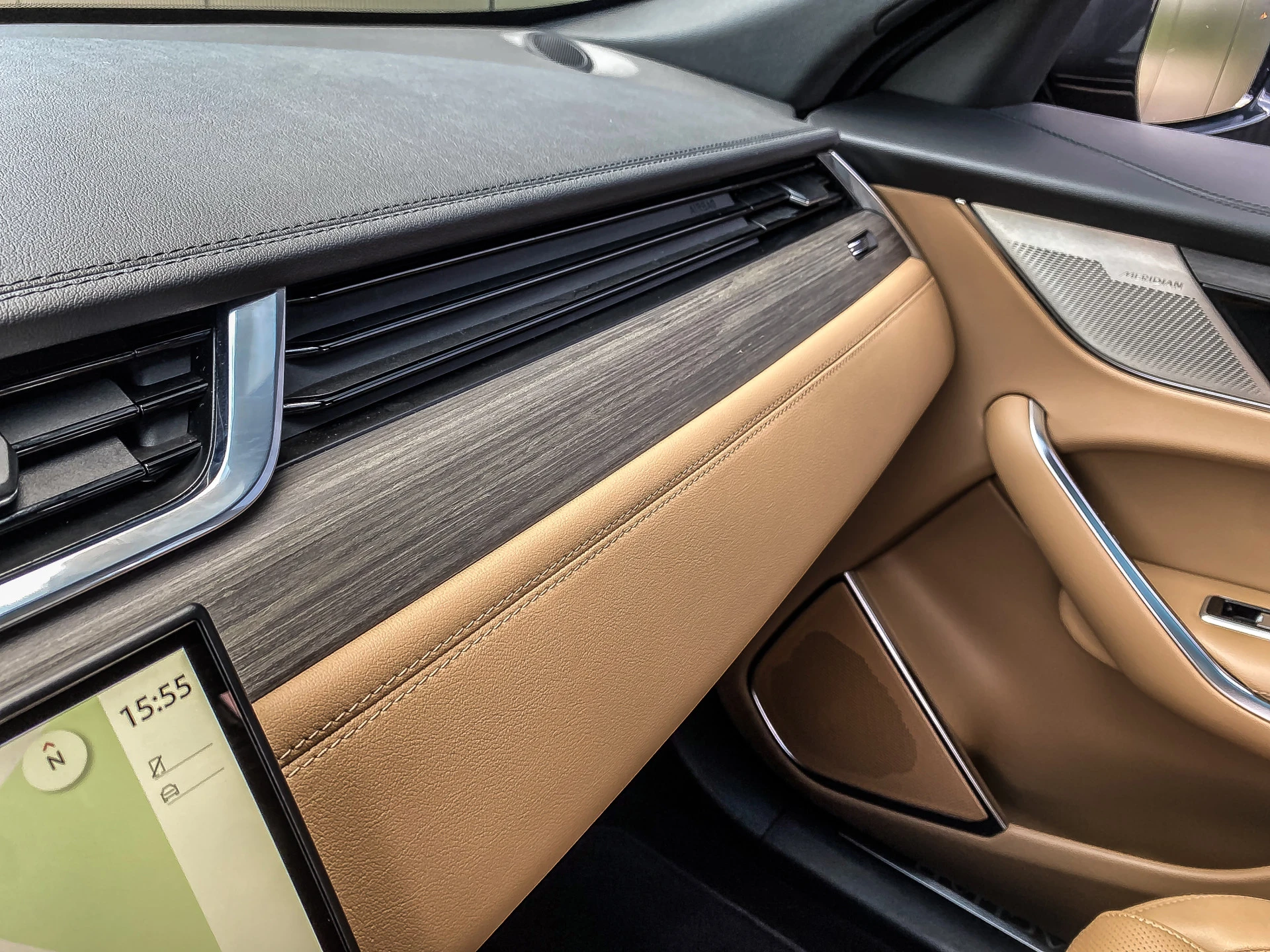 Jaguar F-PACE 2022 - 2.0 P400e S 400PK PHEV afbeelding 74