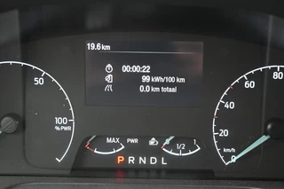 Ford E-Transit 2025 - 390L Trend Bakwagen met Dhollandia laadklep image 20