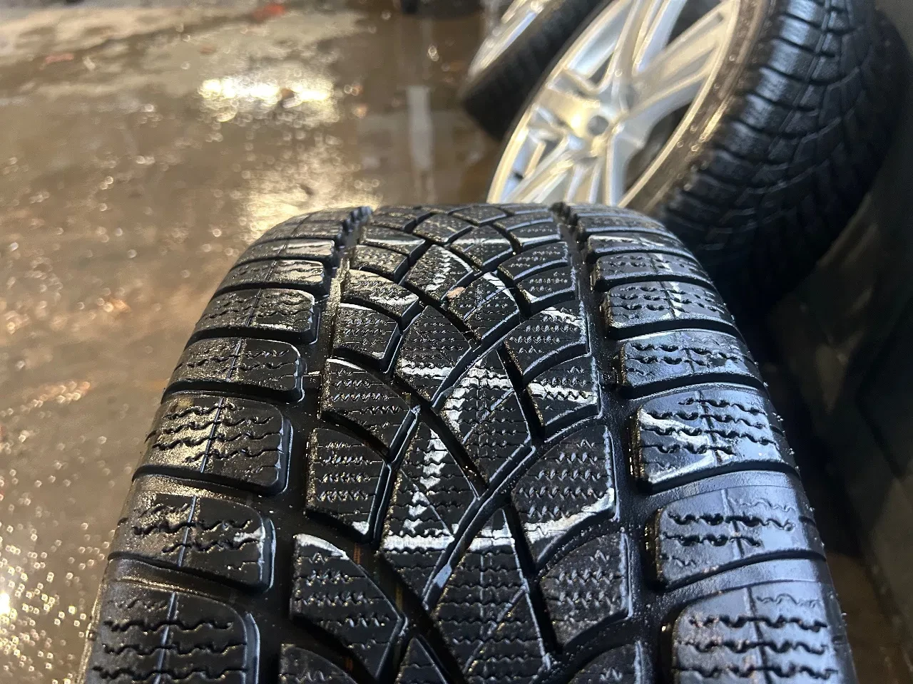 Audi RS4 - Audi RS4/RS5 Originele 19″ Velgen met DUNLOP SP WINTER SPORT afbeelding 9