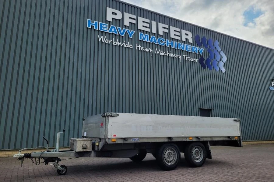 Saris 2016 - PL1827 2 Axel Trailer imagen 1