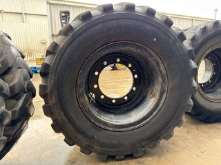 Bridgestone N/A - 1000 x 20 Set / 10.00 x 20: 4x2 Tyres изображение 7