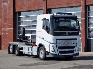 Volvo FH 2022 - 13.460 6x2 - JOAB Hookmaster / Hooklift - 4.60 WB - Full air - Like new zdjecie 2