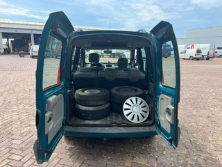 Renault Kangoo 2003 - MARGE-AUTO / ACHTERAS BESCHADIGD obrazek 9