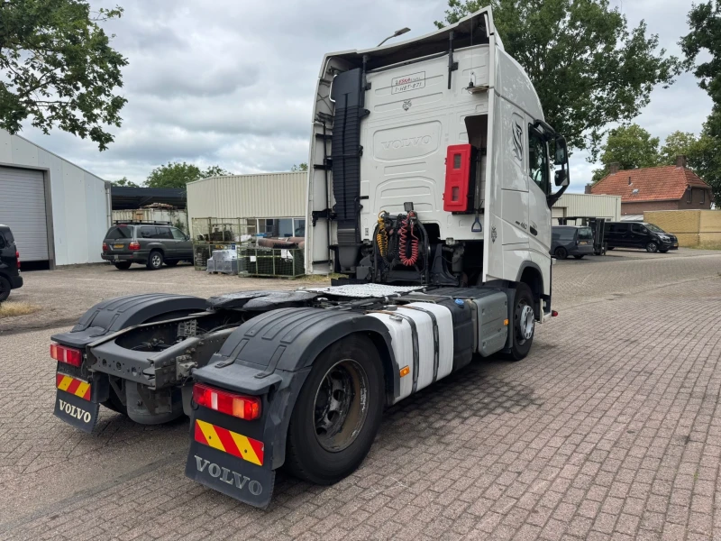Volvo FH 2015 - 460 4X2 EURO 6 / GLOBETROTTER Bild 6