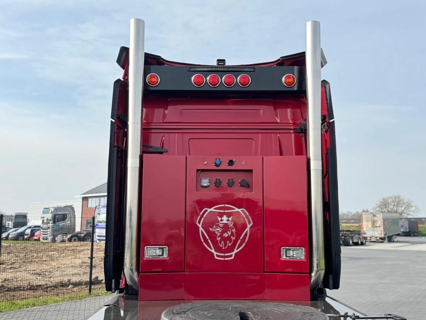Scania R 2023 - R660 imagen 11