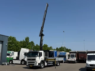 Volvo FM 9.260 2005 - 4x2 PK 23002 Crane ** ONLY 64 Tkm ** Manual Euro 3 obrazek 2